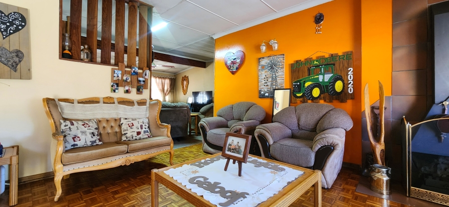 8 Bedroom Property for Sale in Baillie Park North West